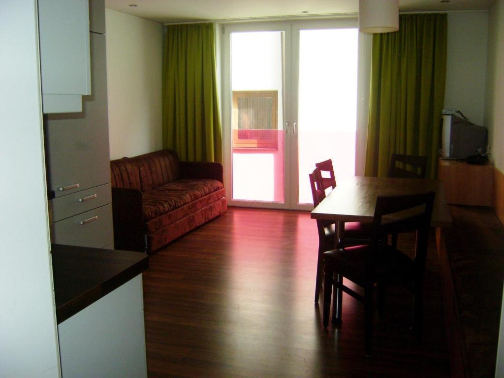 אישגל Almandin Apartments חדר תמונה