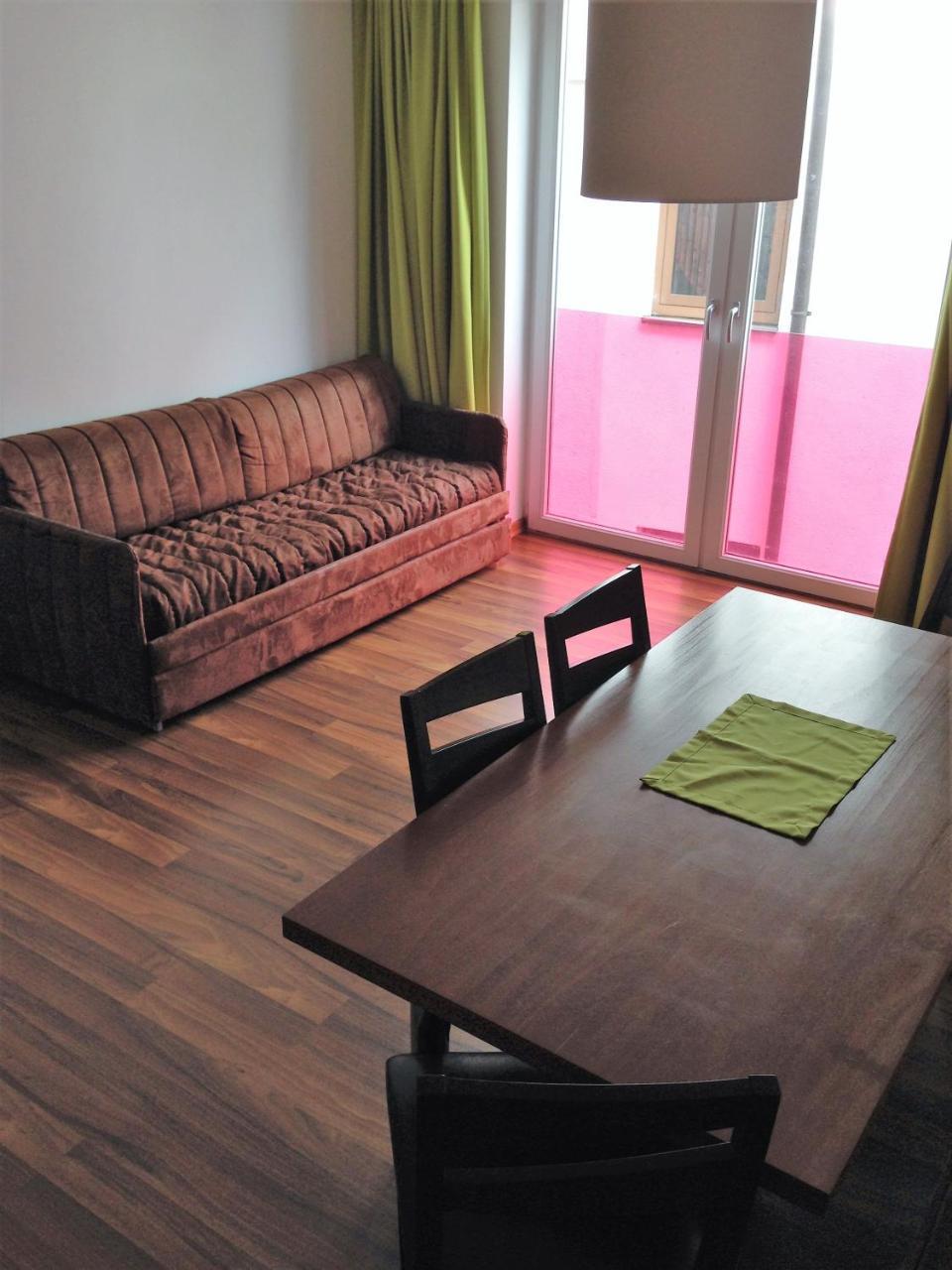 אישגל Almandin Apartments מראה חיצוני תמונה